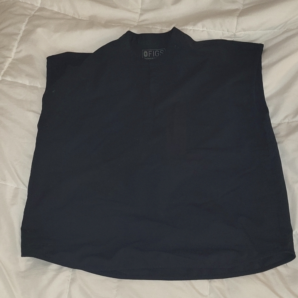 FIGS Scrub Top